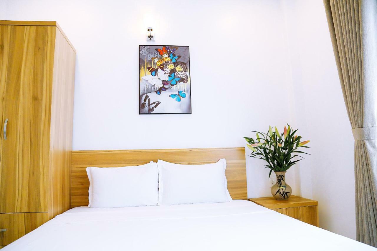 หลุยส์ โฮเต็ล - บุยเวียน วอล์คกิ้งสตรีท Bed & Breakfast โฮจิมินห์ซิตี้ ภายนอก รูปภาพ