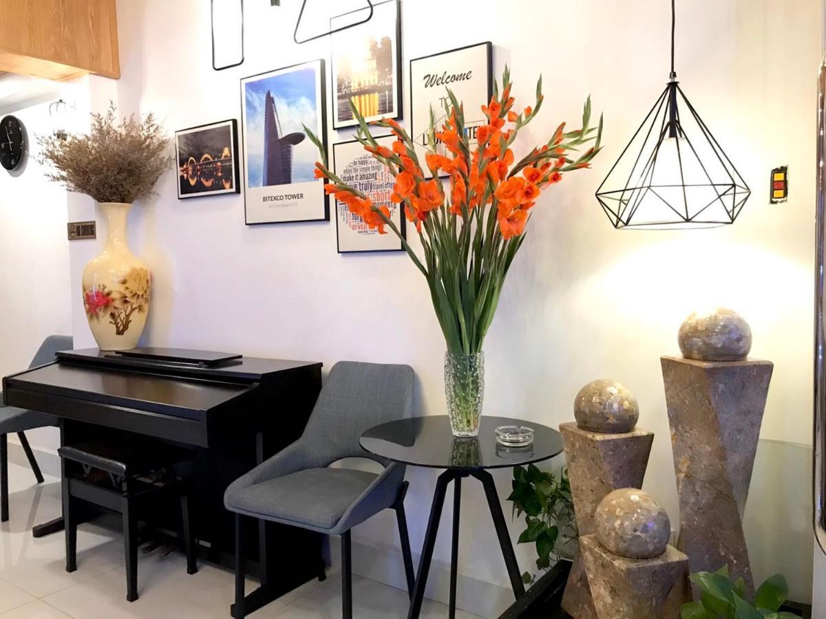 หลุยส์ โฮเต็ล - บุยเวียน วอล์คกิ้งสตรีท Bed & Breakfast โฮจิมินห์ซิตี้ ภายนอก รูปภาพ